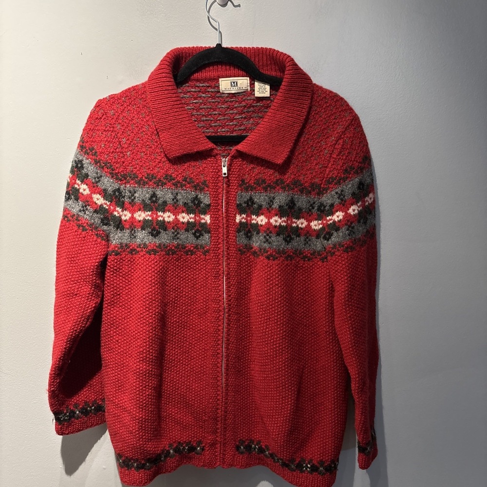 Vintage Women SzM Red‎ Knit Wool Cardigan Full Zip  Holiday  Cabincore Fisherman